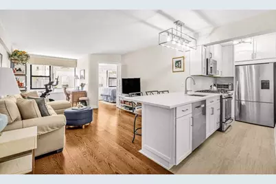220 E 67th Street #6J, New York City, NY 10065 - Photo 1