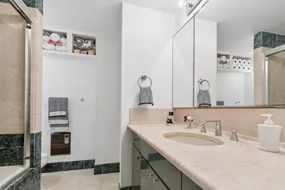 43 W 61st Street #16H, New York City, NY 10023 - Photo 5