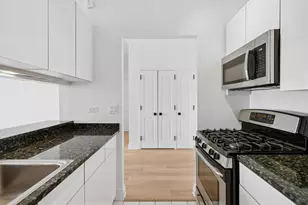 350 E 82nd St, New York City, NY 10028 - Photo 5