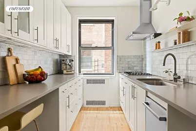 811 Cortelyou Road #3H, New York City, NY 11218 - Photo 5
