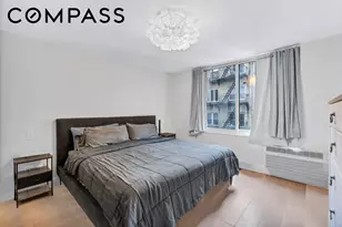 353 E 72nd St, New York City, NY 10021 - Photo 5