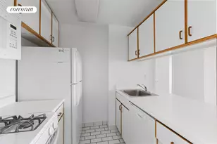 200 Rector Pl, New York City, NY 10280 - Photo 13