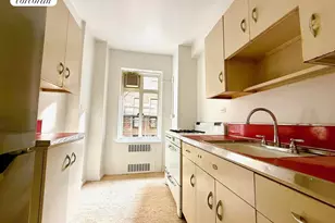65 E 76th St, New York City, NY 10021 - Photo 3