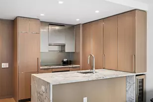 111 W 56th St, New York City, NY 10019 - Photo 3
