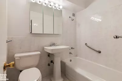 3935 Blackstone Avenue #3C, New York City, NY 10471 - Photo 9