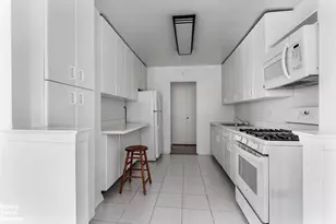 3935 Blackstone Ave, New York City, NY 10471 - Photo 5
