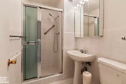 3935 Blackstone Avenue #3C, New York City, NY 10471 - Photo 7
