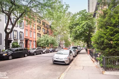 251 E 32nd Street #12F, New York City, NY 10016 - Photo 11