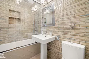 58 W 58th St, New York City, NY 10019 - Photo 13