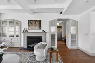 410 W 24th St, New York City, NY 10011 - Photo 3