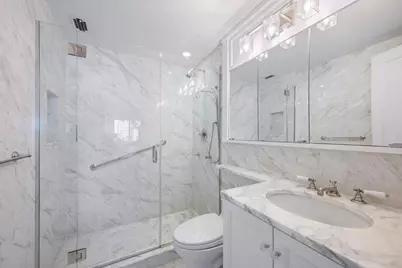 10 E 70th Street #10D, New York City, NY 10021 - Photo 7