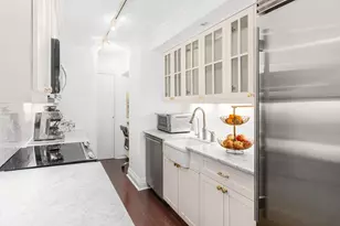 40 E 74th St, New York City, NY 10021 - Photo 3