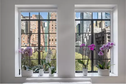 25 Tudor City Place #1005, New York City, NY 10017 - Photo 5