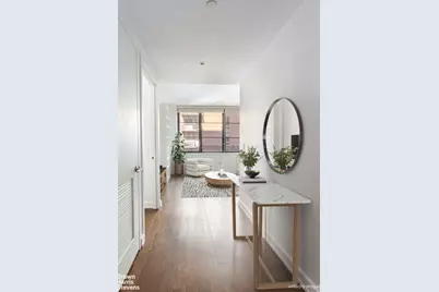 261 W 25th Street #4E, New York City, NY 10001 - Photo 5