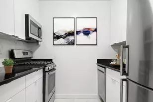 211 E 53rd St, New York City, NY 10022 - Photo 7