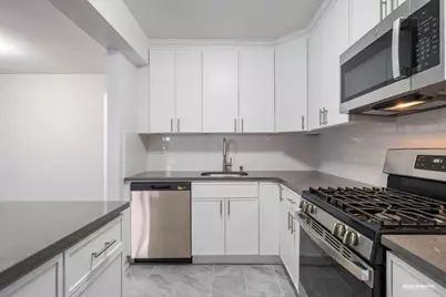 599 E 7th Street #2B, New York City, NY 11218 - Photo 7