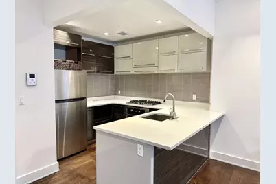 26-26 Jackson Avenue #303, New York City, NY 11101 - Photo 3