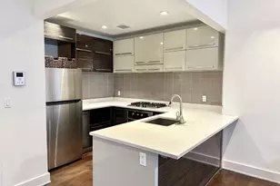 26-26 Jackson Ave, New York City, NY 11101 - Photo 3