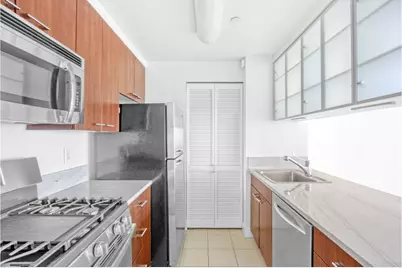 215 E 96th Street #28N, New York City, NY 10128 - Photo 3