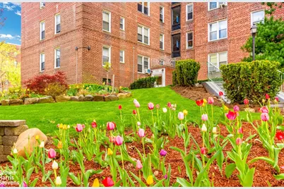 5645 Netherland Avenue #6E, New York City, NY 10471 - Photo 3
