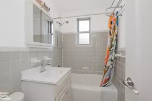 5645 Netherland Ave, New York City, NY 10471 - Photo 11