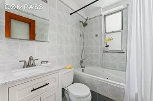 826 43rd St, New York City, NY 11232 - Photo 9