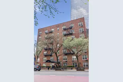 408 W 34th Street #4L, New York City, NY 10001 - Photo 9