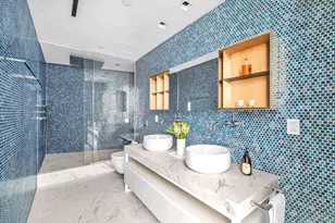 173 Perry St, New York City, NY 10014 - Photo 9