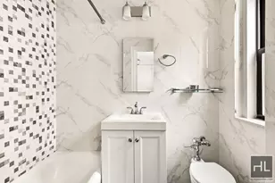 457 W 57th St, New York City, NY 10019 - Photo 1
