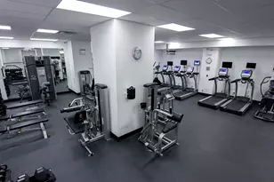400 E 56th St, New York, NY 10022 - Photo 17