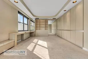 400 E 56th St, New York City, NY 10022 - Photo 9