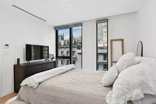 300 W 30th St, New York City, NY 10001 - Photo 9