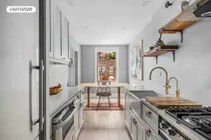 155 E 93rd St, New York City, NY 10128 - Photo 3