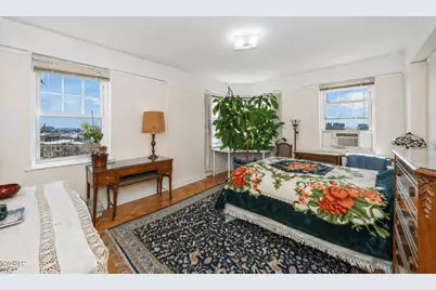 120 Cabrini Boulevard #121/122, New York City, NY 10033 - Photo 17