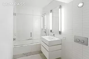 421 Hudson St, New York City, NY 10014 - Photo 11