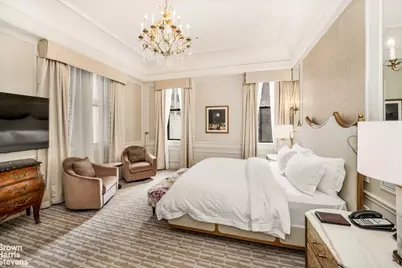2 E 55th Street #835/31, New York City, NY 10022 - Photo 13