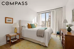 360 E 89th St, New York City, NY 10128 - Photo 9