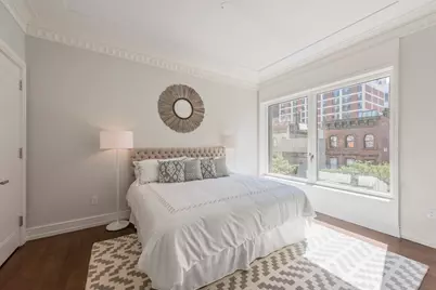 33 E 74th Street #5A, New York City, NY 10021 - Photo 9