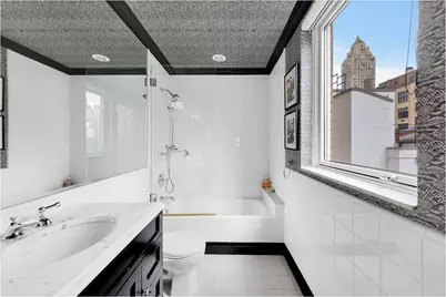 930 5th Avenue #8F, New York City, NY 10021 - Photo 9