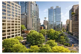 219 Hudson St, New York City, NY 10013 - Photo 11
