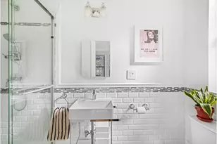 1701 Albemarle Rd, Brooklyn, NY 11226 - Photo 9