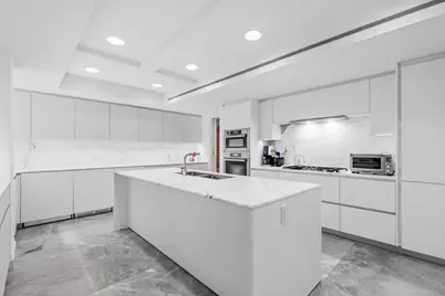 737 Park Avenue #9A, New York City, NY 10021 - Photo 9