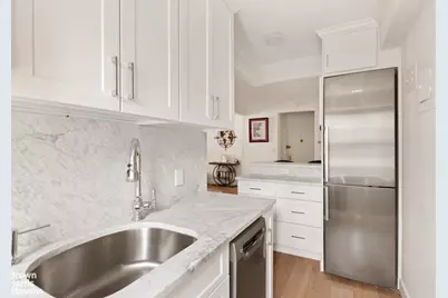 505 E 82nd Street #6G, New York City, NY 10028 - Photo 3