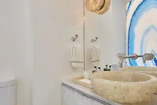870 5th Ave, New York City, NY 10065 - Photo 17