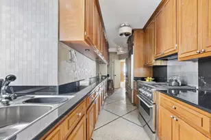 875 5th Ave, New York City, NY 10065 - Photo 5