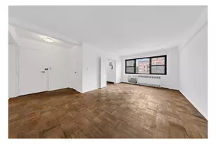 305 E 72nd St, New York City, NY 10021 - Photo 5