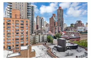 305 E 72nd St, New York City, NY 10021 - Photo 3