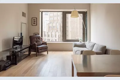 75 Wall Street #32G, New York City, NY 10005 - Photo 1