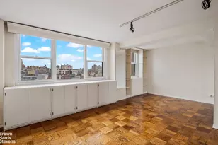 77 7th Ave, New York City, NY 10011 - Photo 5