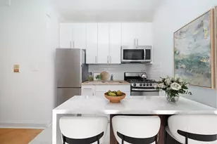 41-41 41st St, New York City, NY 11104 - Photo 3